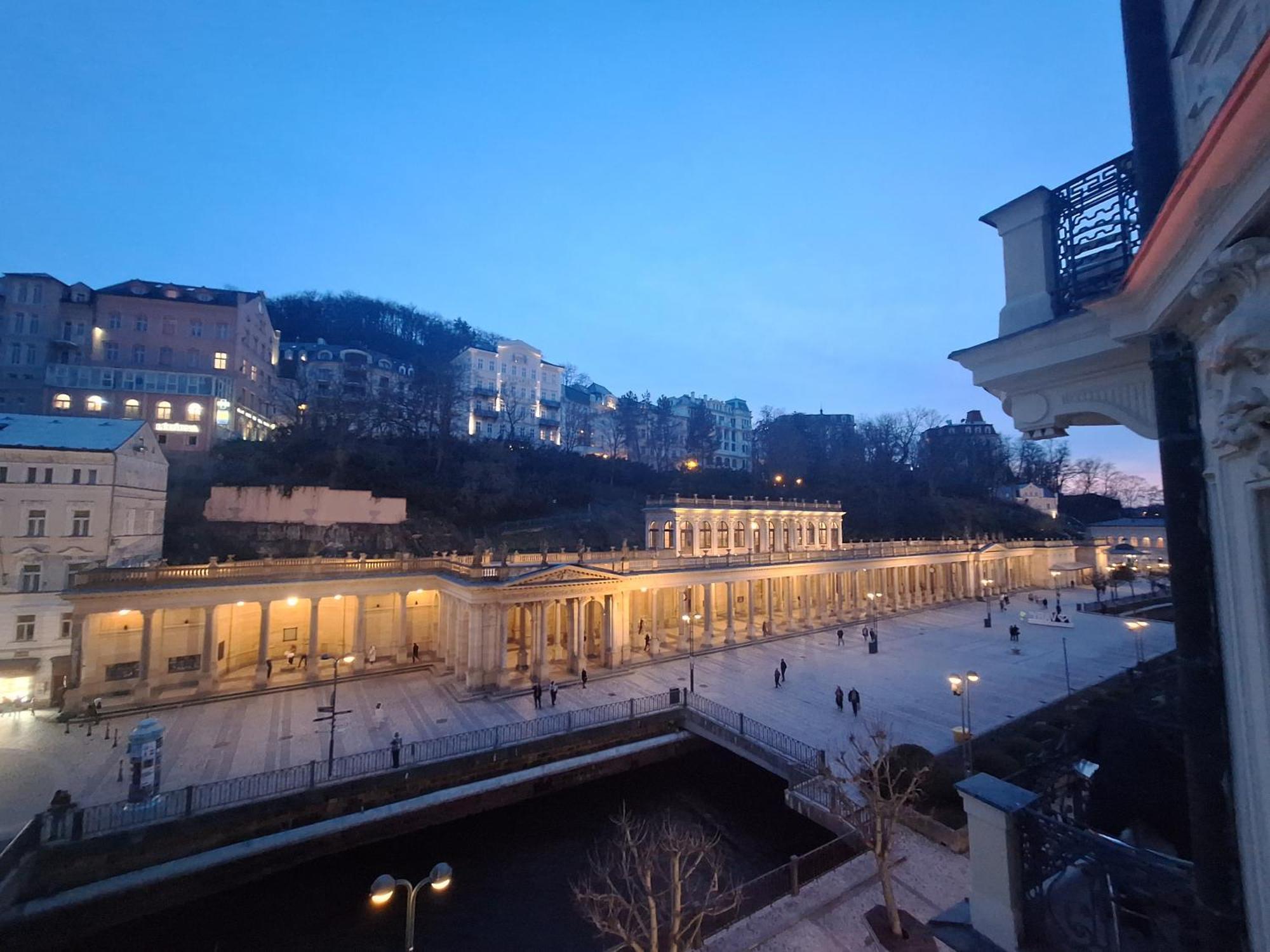Apartments Stubsi With Colonnade View Karlovy Vary Exteriér fotografie