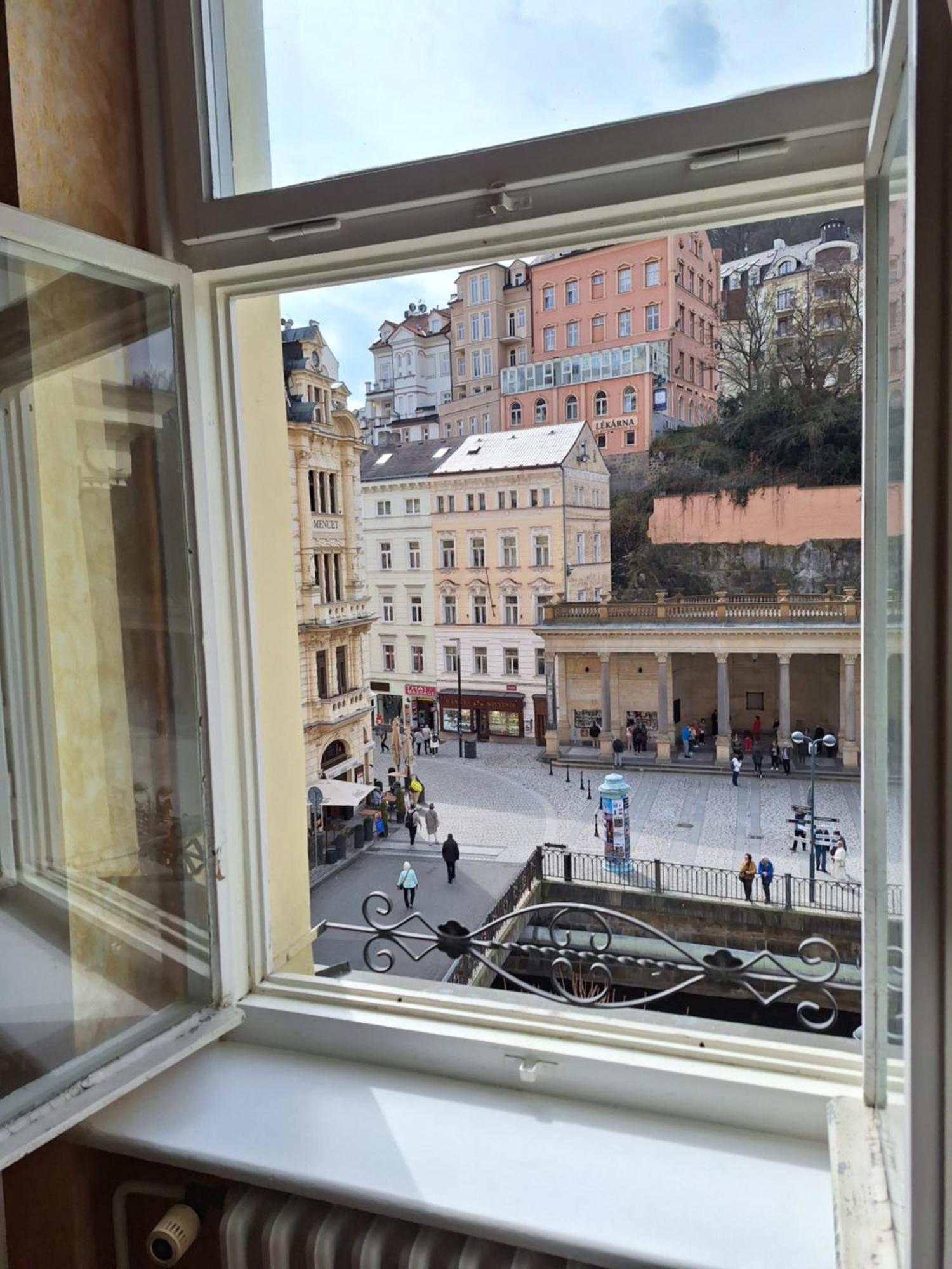 Apartments Stubsi With Colonnade View Karlovy Vary Exteriér fotografie